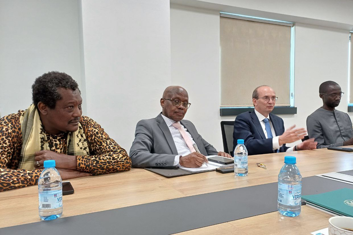 Negotiations at the Amadou Mahtar-Mbow University in the presence of the Russian Ambassador to the Republic of Senegal and the Gambia Dmitry Kurakov.