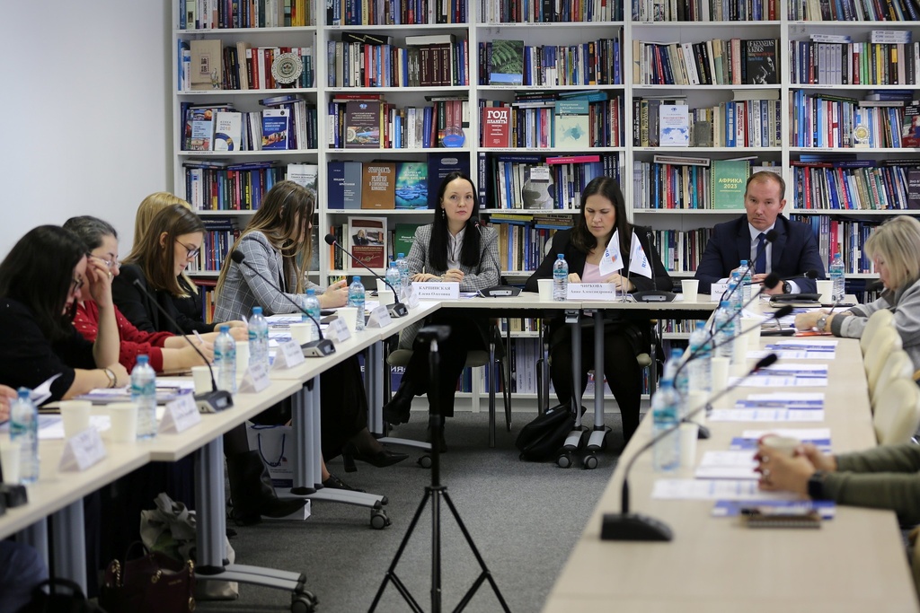 В РСМД обсудили перспективы продвижения российского высшего образования на рынках Африки